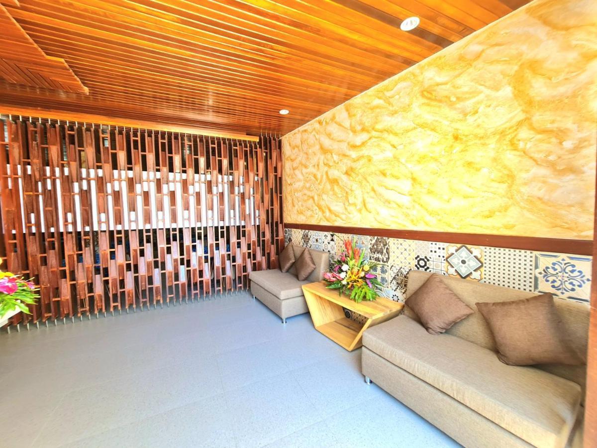 Hostel Kamandaka Kuta Lombok Zewnętrze zdjęcie