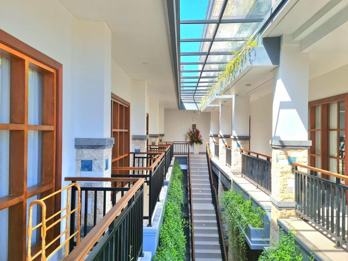 Hostel Kamandaka Kuta Lombok Zewnętrze zdjęcie